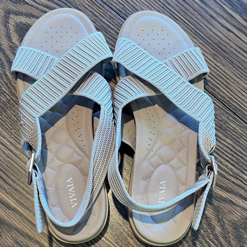 Vivaia Women's Sandals in Beige Size 41